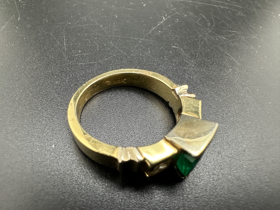 14k Gold Natural Emerald 7.35mm X 5.25mm (Est. 1ct) Set With (2) .09 Princess Cut Diamonds (Est. .18cttw) Size 7 6g Retails $4,800 [Photo 11]