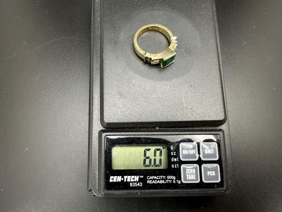 14k Gold Natural Emerald 7.35mm X 5.25mm (Est. 1ct) Set With (2) .09 Princess Cut Diamonds (Est. .18cttw) Size 7 6g Retails $4,800 [Photo 14]