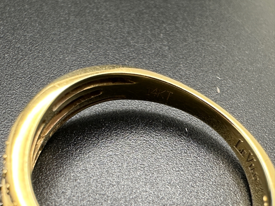 14k Gold Le Vian Diamond Ring Set With (12) 1.5mm Round Diamonds (Est. .18cttw) And (10) .1mm Round Diamonds (Est. .05cttw) ~1/4cttw Size 7 3.2g Retails $1,600 [Photo 8]