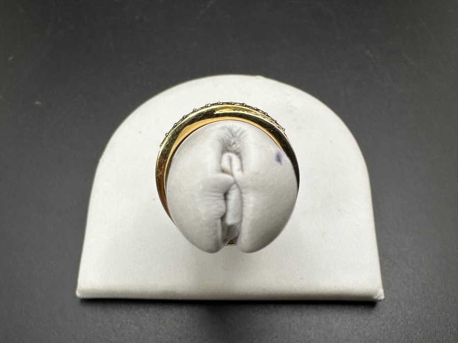 14k Gold Le Vian Diamond Ring Set With (12) 1.5mm Round Diamonds (Est. .18cttw) And (10) .1mm Round Diamonds (Est. .05cttw) ~1/4cttw Size 7 3.2g Retails $1,600 [Photo 6]