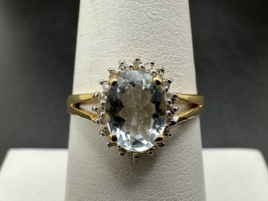 14k Gold 8 X 6mm Aquamarine Ring Set With (20) 1mm Diamonds (Est. .10cttw) Size 7.5 1.8g Retails $800 [Photo 3]