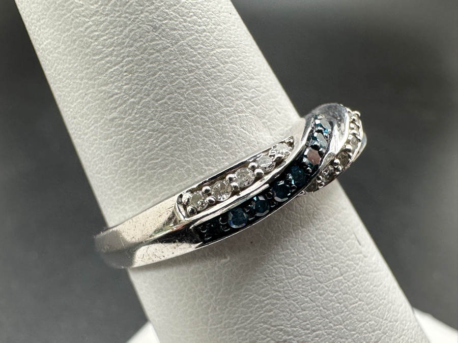 Sterling Silver Ring Set With Irradiated Blue Diamonds And White Single Cut Diamonds (Est. .35cttw) Size 7 2.8g Retails $700 [Photo 5]