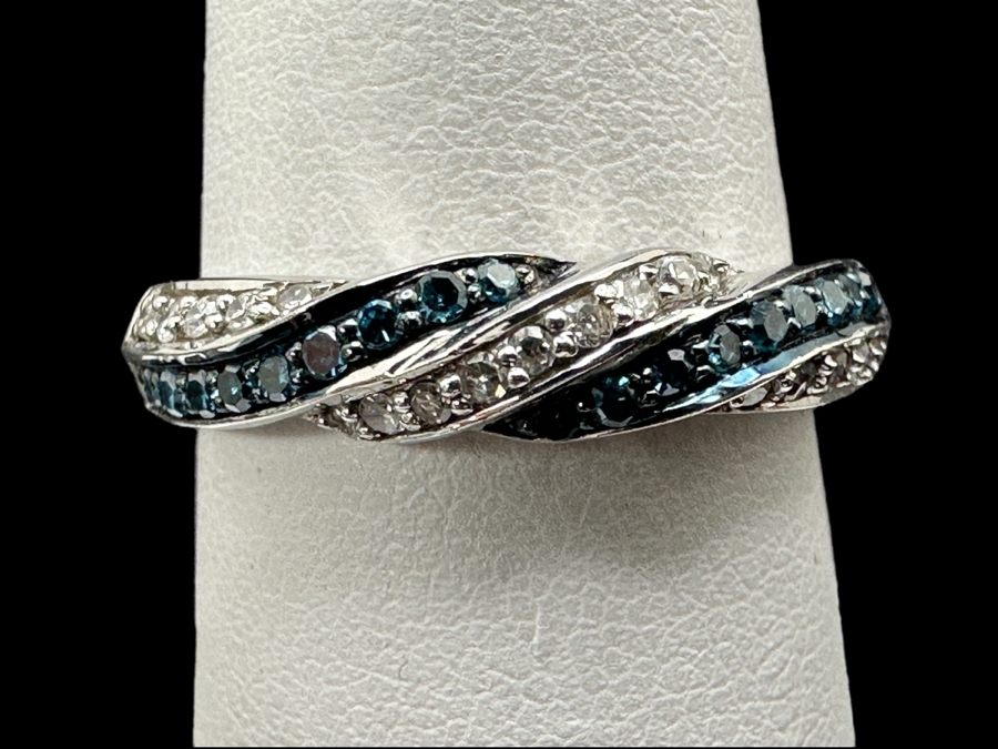 Sterling Silver Ring Set With Irradiated Blue Diamonds And White Single Cut Diamonds (Est. .35cttw) Size 7 2.8g Retails $700