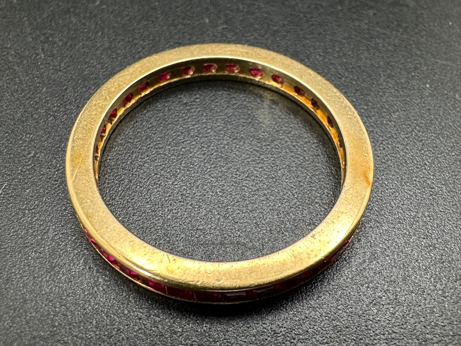 14k Gold Synthetic Ruby Eternity Band Ring Size 7.75 2.2g Retails $800 [Photo 4]
