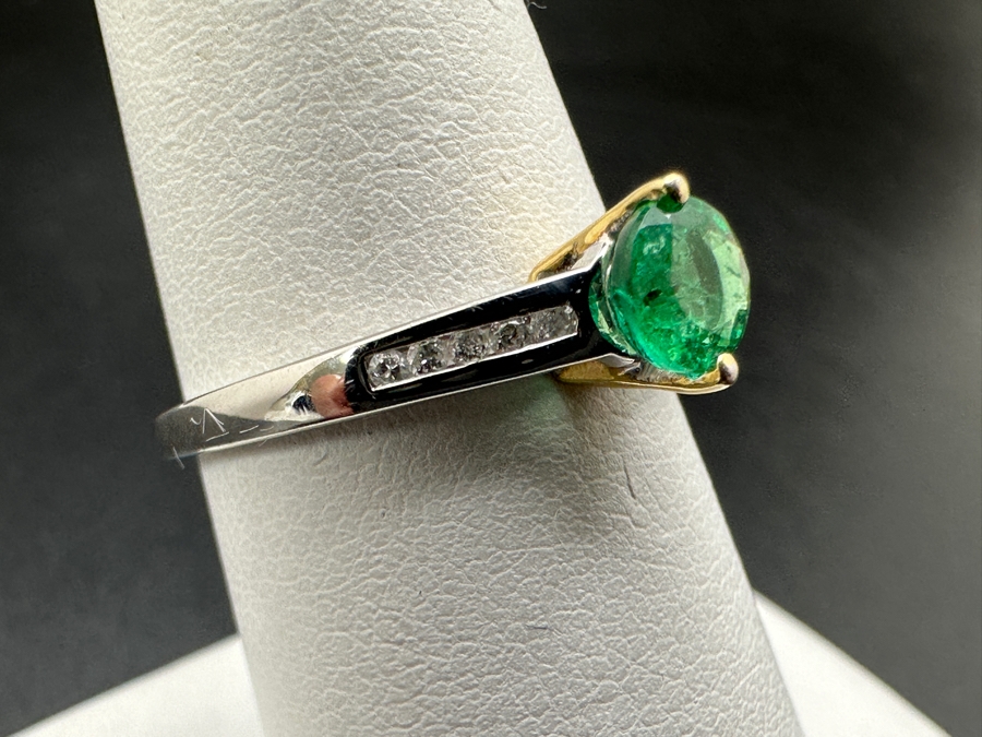 14k Gold Ring With 4.8mm Natural Emerald And (10) .005ct (Est. .05cttw) Natural Diamonds Size 7.5 2g Retails $1,600 [Photo 4]