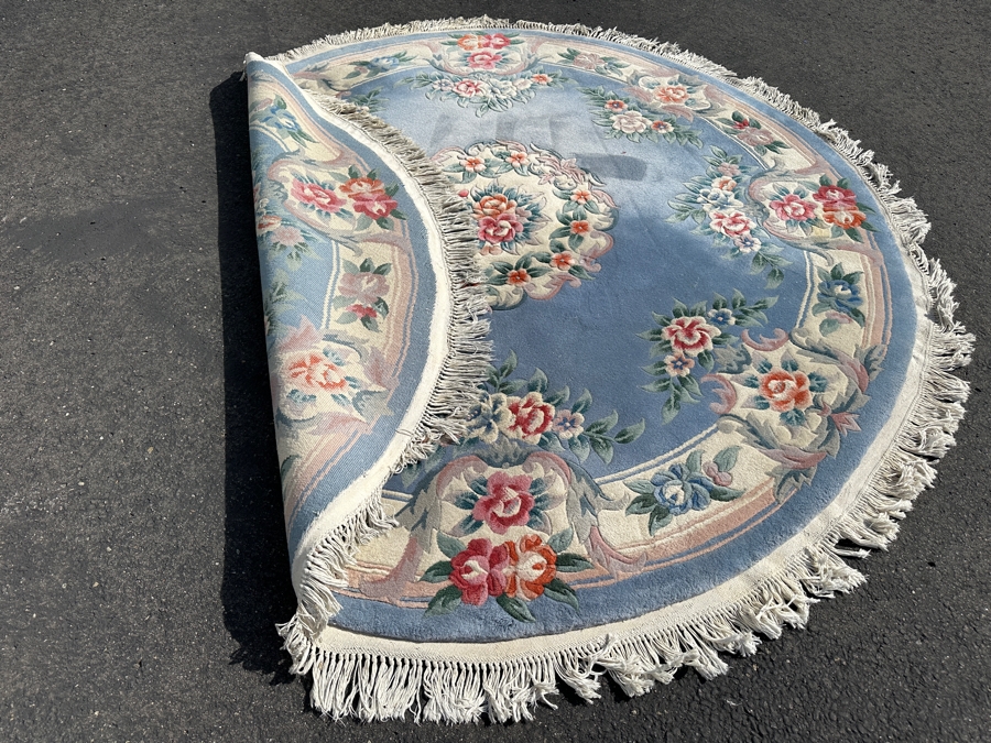 Round Chinese Wool Area Rug 89'R [Photo 5]