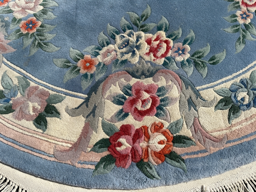 Round Chinese Wool Area Rug 89'R [Photo 2]