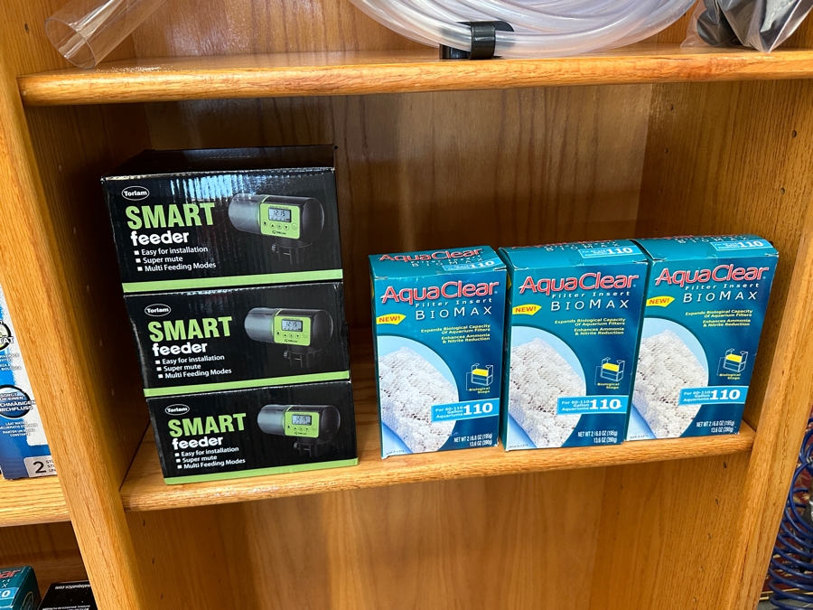 Huge Fish Aquarium Lot Includes Fluval Performance Canister Filter, (3) Smart Feeders And Various Chemicals [Photo 6]