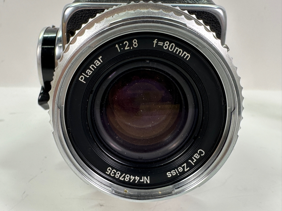 Vintage Hasselblad 500C Film Camera With Carl Zeiss Planar 1:2.8 f=80mm Lens And Carl Zeiss Synchro-Compur Sonnar 1:5.6 f=250mm Lens Plus Camera Bag And Old Film [Photo 25]