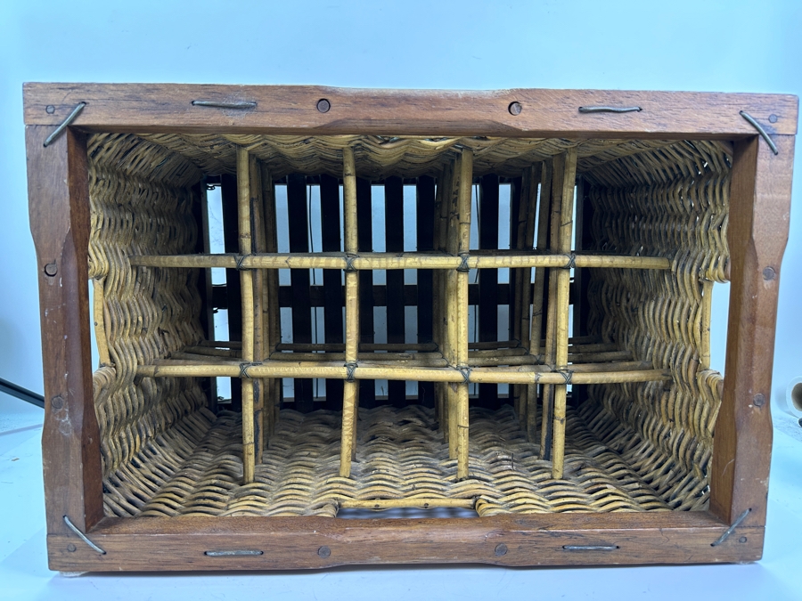 Antique French Wicker Wine Carrier 22.5W x 15D x 15.5H [Photo 8]