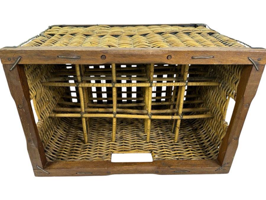 Antique French Wicker Wine Carrier 22.5W x 15D x 15.5H [Photo 1]