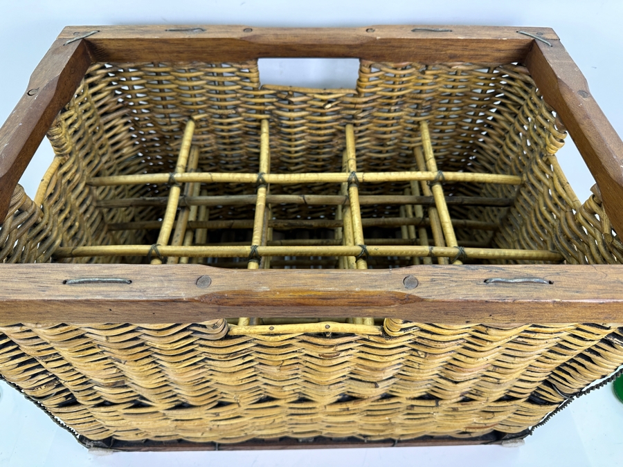 Antique French Wicker Wine Carrier 22.5W x 15D x 15.5H [Photo 4]