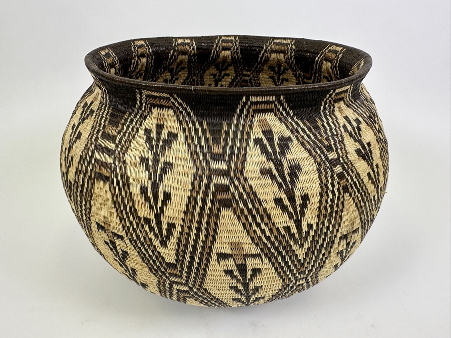 Large Handwoven Basket From The Wounaan And Embera People Of The Darien Rainforest In Panama 12W X 9H [Photo 10]
