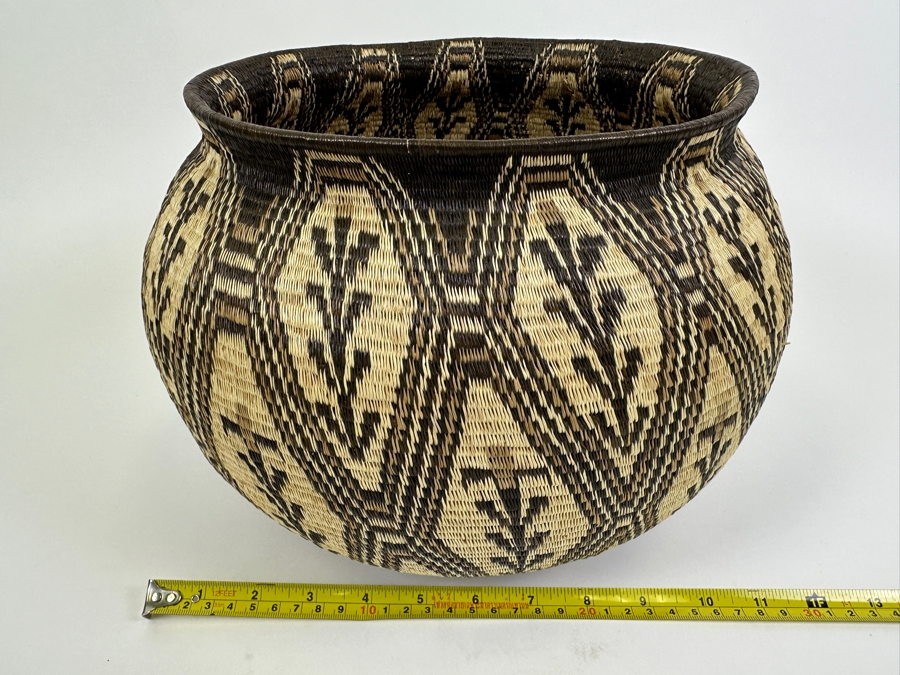 Large Handwoven Basket From The Wounaan And Embera People Of The Darien Rainforest In Panama 12W X 9H [Photo 12]