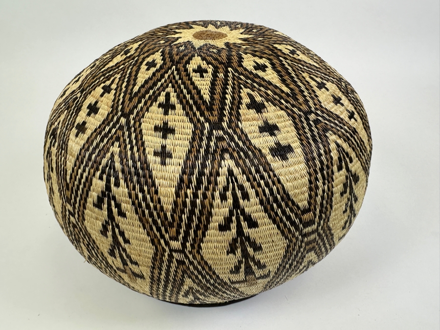 Large Handwoven Basket From The Wounaan And Embera People Of The Darien Rainforest In Panama 12W X 9H [Photo 13]