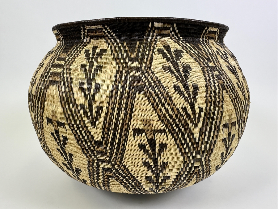 Large Handwoven Basket From The Wounaan And Embera People Of The Darien Rainforest In Panama 12W X 9H [Photo 9]