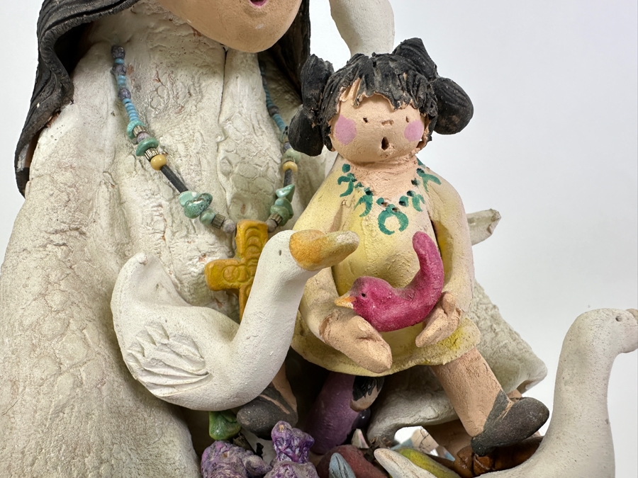 Native American Storyteller Pottery By Linda Zaiser 9W X 12D X 15.5H Retails $375 [Photo 8]