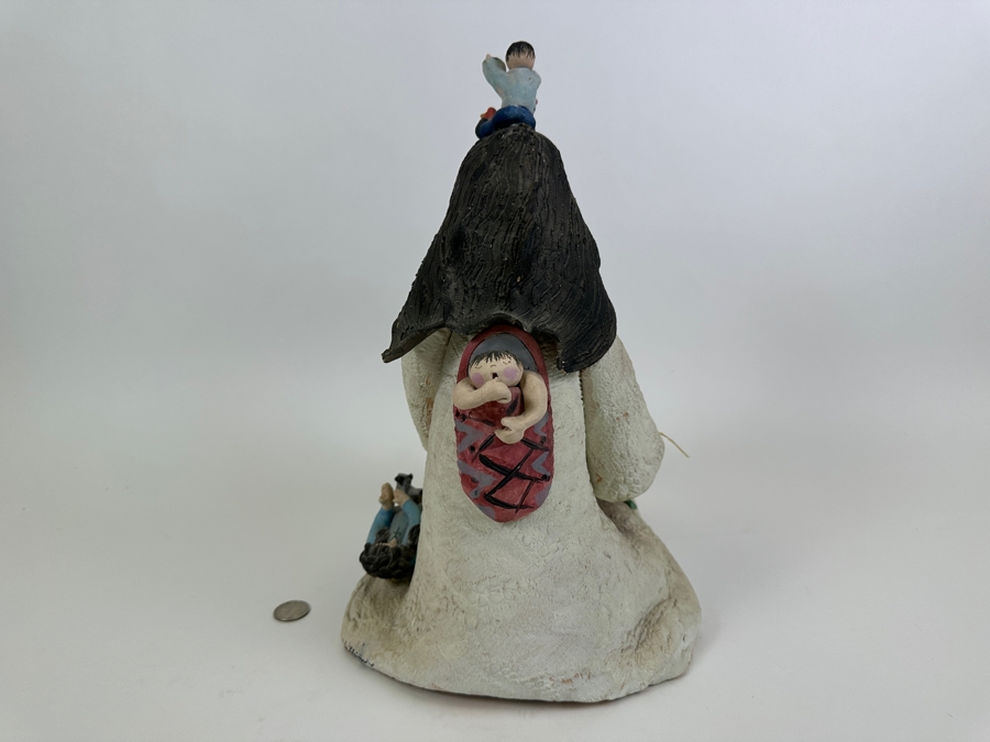 Native American Storyteller Pottery By Linda Zaiser 9W X 12D X 15.5H Retails $375 [Photo 12]
