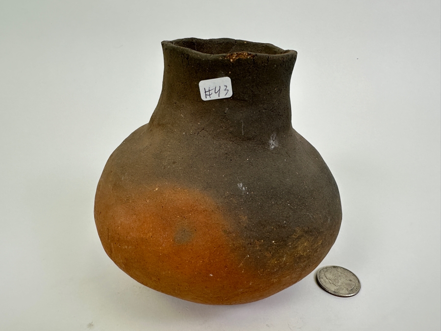 Manuela Aguila Signed Pottery Piece from Mata Ortiz 5'H [Photo 2]