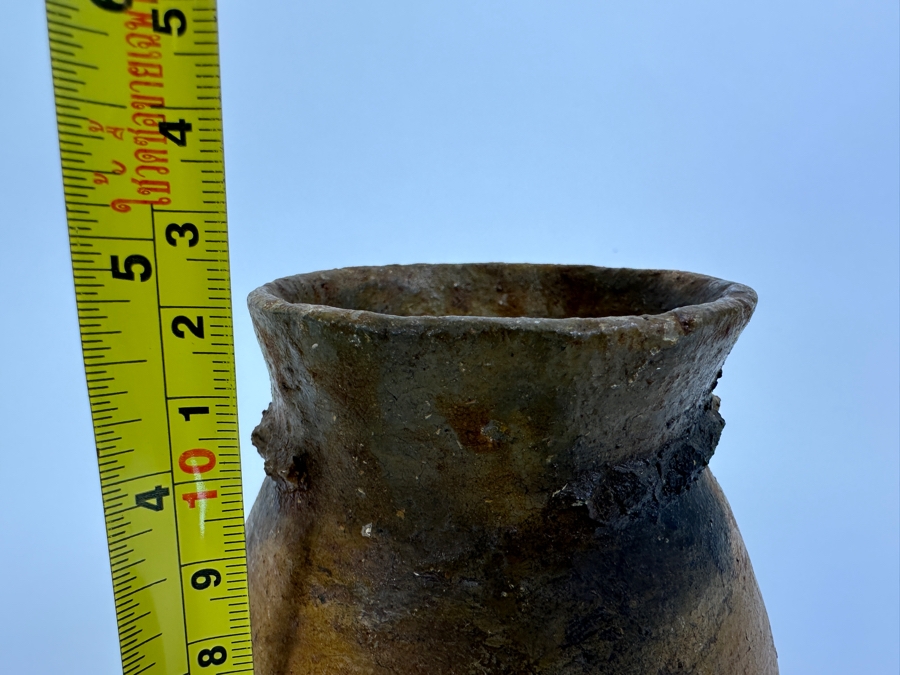 Vintage Pine Pitch Navajo Pottery Clay Jar with Raised Corn Design 5'H [Photo 8]