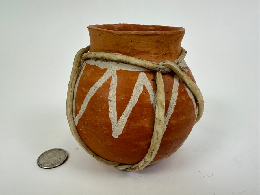 Tarahumara Terra Cotta Ollas Beer Vessel with Rawhide Straps 4'H [Photo 6]