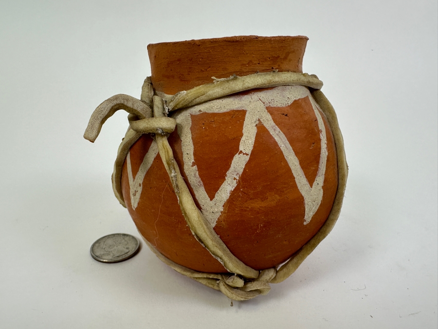 Tarahumara Terra Cotta Ollas Beer Vessel with Rawhide Straps 4'H [Photo 2]