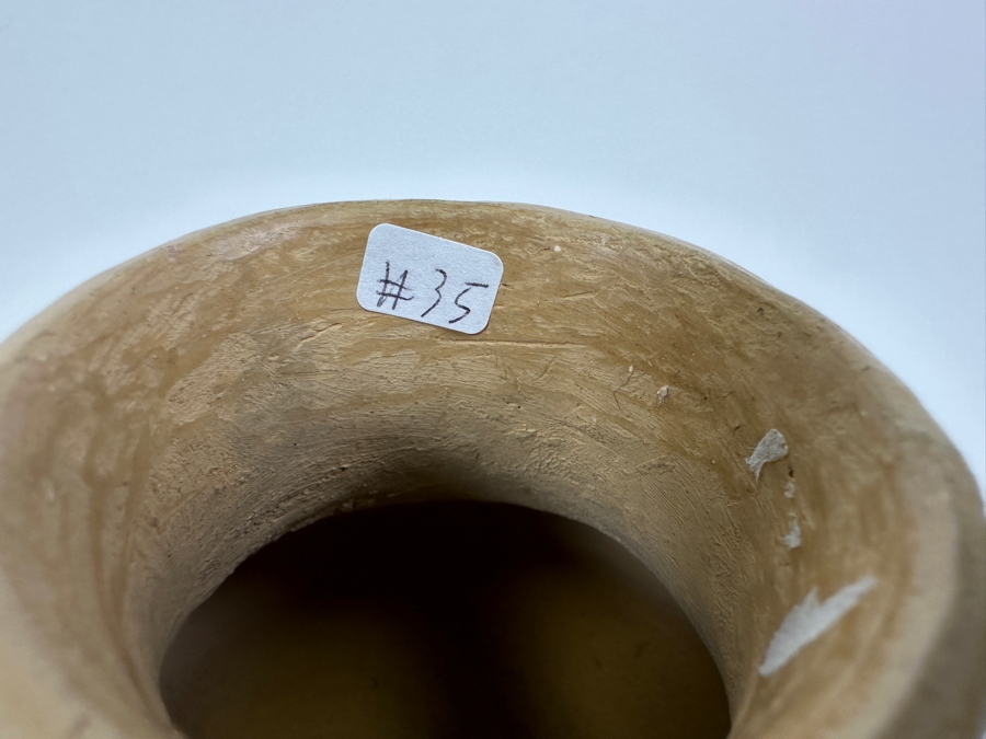 Tarahumara Pottery Vase 4'H [Photo 8]