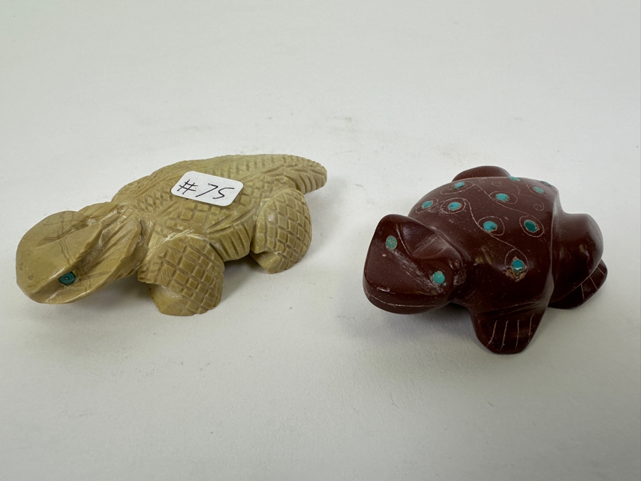 Pair of Carved Stone Zuni Fetishes - One Signed, One Unsigned  [Photo 3]