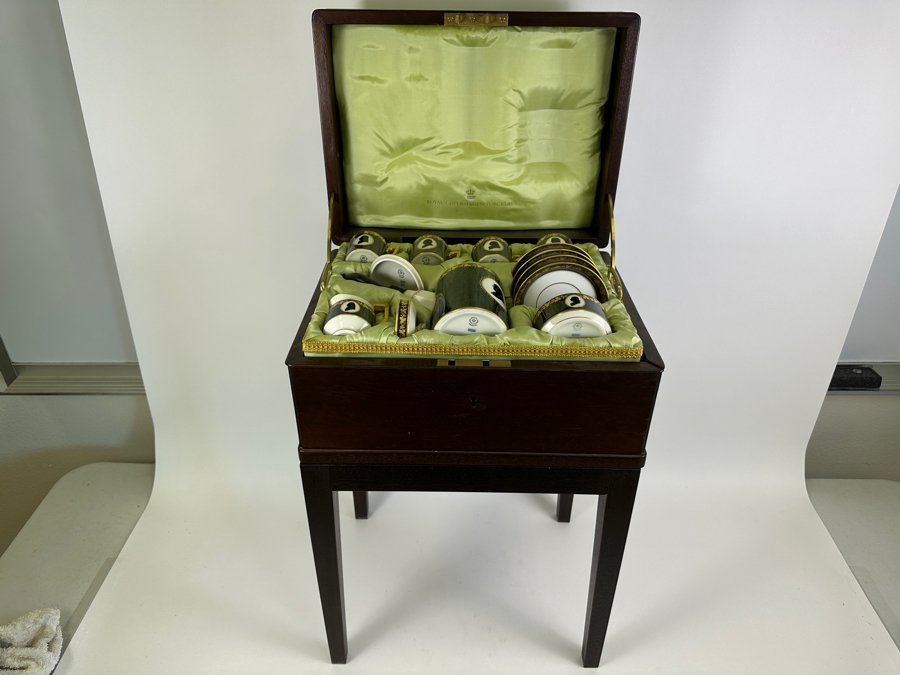Rare Limited Edition Royal Copenhagen Porcelain Colonial Coffee Service Set In Fitted Chest Commemorating The Bicentennial Of The United States Of America Featuring Presidents Thomas Jefferson & George Washington Numbered 257 Of 300 Estimate $2,500-$3,000 [Photo 19]