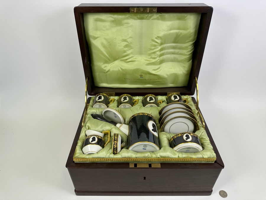 Rare Limited Edition Royal Copenhagen Porcelain Colonial Coffee Service Set In Fitted Chest Commemorating The Bicentennial Of The United States Of America Featuring Presidents Thomas Jefferson & George Washington Numbered 257 Of 300 Estimate $2,500-$3,000 [Photo 5]