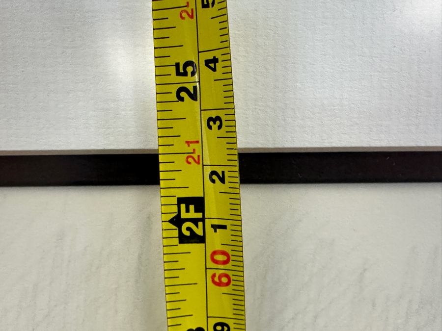 Gene Locklear (B. 1949, American / Former Padres Baseball Player) Original Native American Charcoal Drawing On Paper 16 X 24.5 Framed 25.5 X 33.5 [Photo 18]