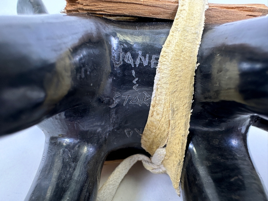 Santa Clara Pueblo Black Pottery Figurine Signed Jane and Starr 5W X 4H [Photo 9]