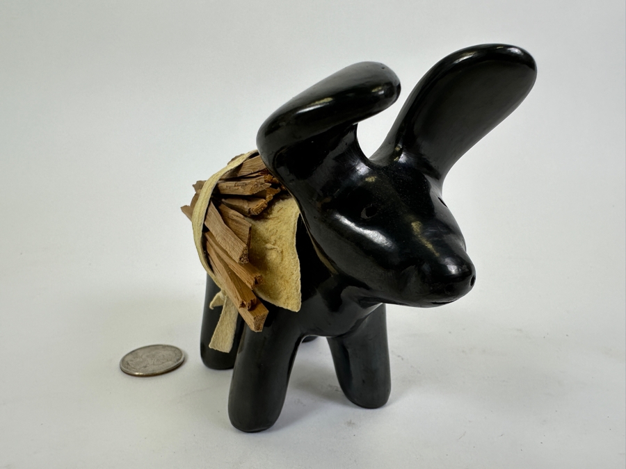 Santa Clara Pueblo Black Pottery Figurine Signed Jane and Starr 5W X 4H [Photo 6]