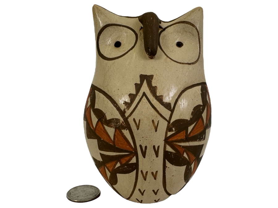 Mary E. Toya (1934-1990) Jemez Pueblo Owl Pottery Figurine 5H