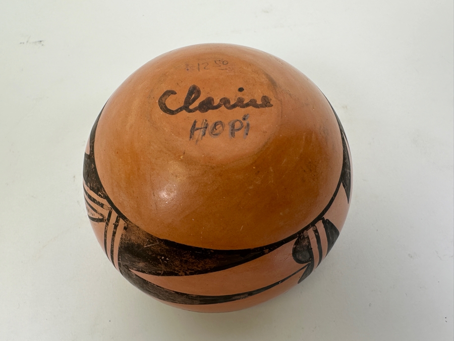 Small Signed Hopi Pottery Jar 2.5H [Photo 8]