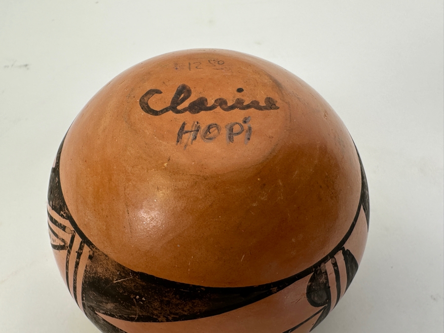 Small Signed Hopi Pottery Jar 2.5H [Photo 9]