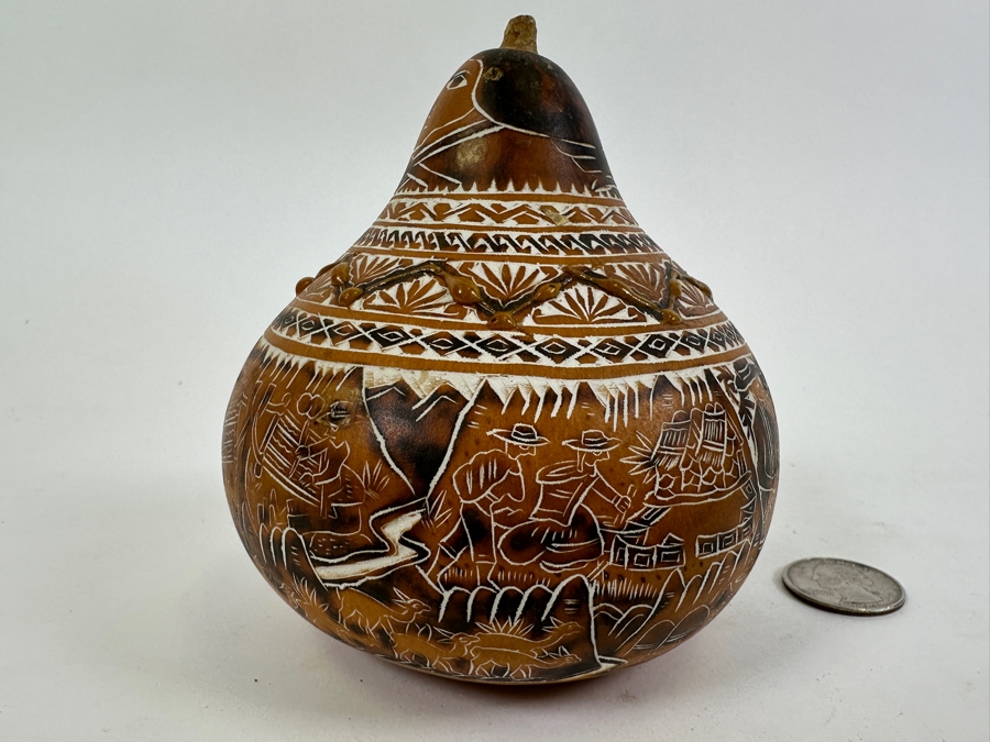 Vintage Hand Carved Peruvian Gourd 4.5H [Photo 4]