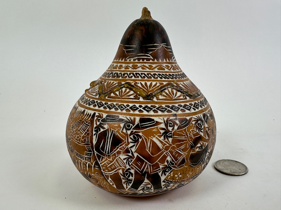 Vintage Hand Carved Peruvian Gourd 4.5H [Photo 5]