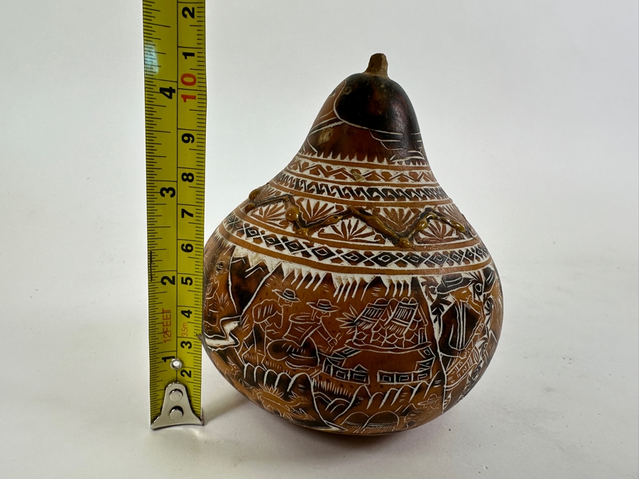 Vintage Hand Carved Peruvian Gourd 4.5H [Photo 8]