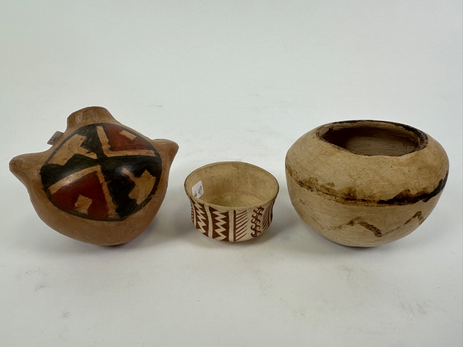 Three Small Handmade Pottery Pieces Largest Measures 2.5H [Photo 14]