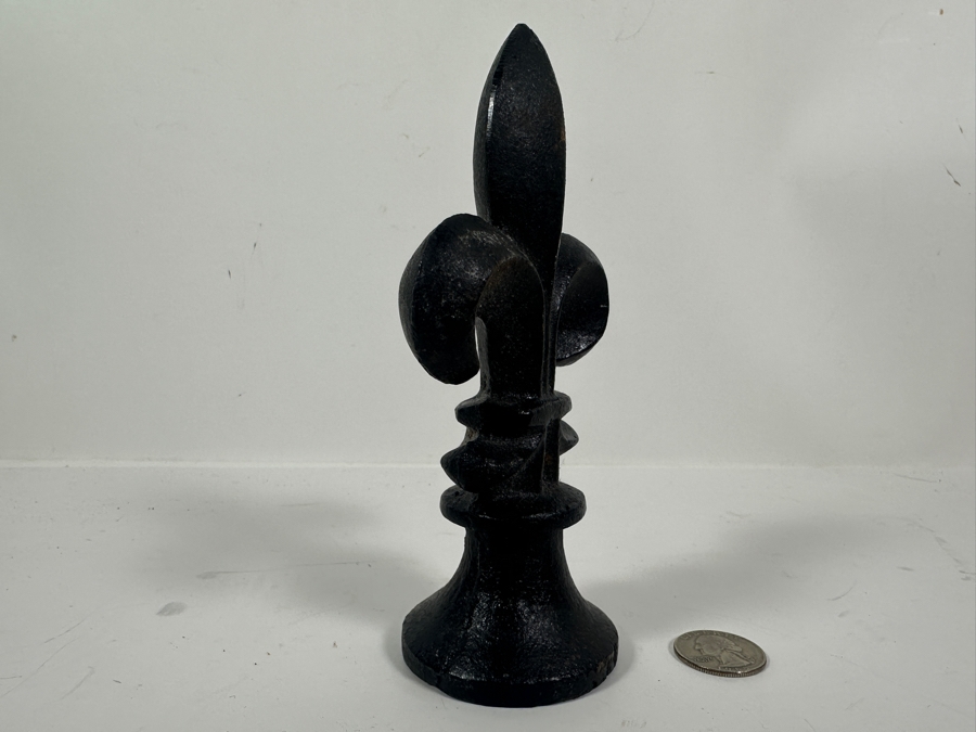 JUST ADDED - Vintage Cast Iron Fleur-de-lis Door Stop 6.5H [Photo 3]