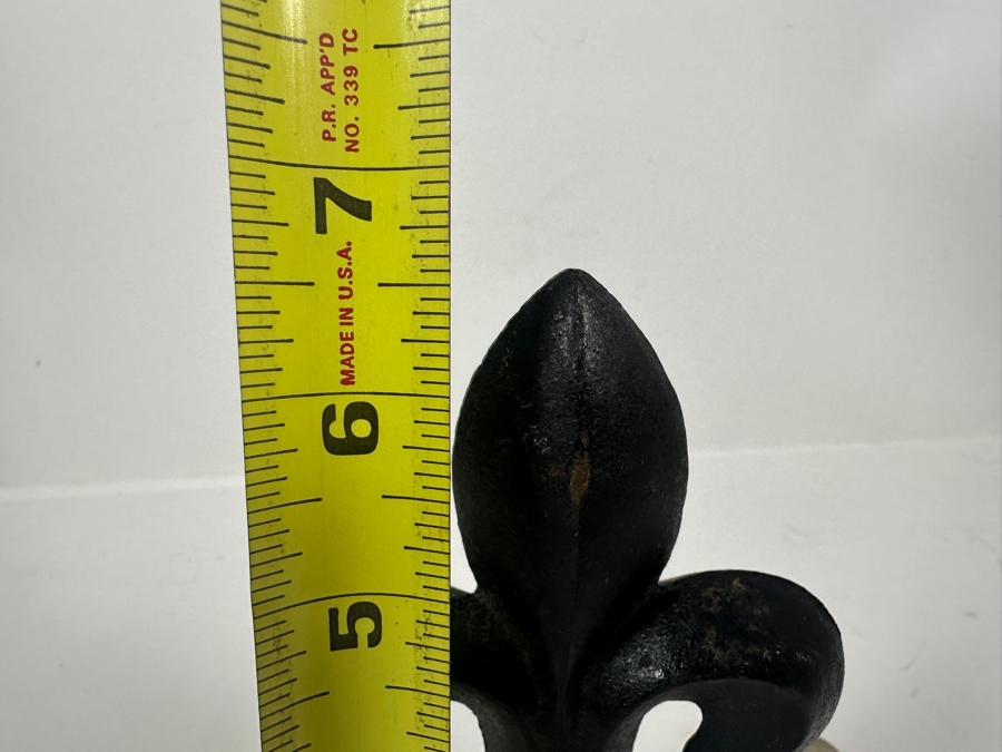JUST ADDED - Vintage Cast Iron Fleur-de-lis Door Stop 6.5H [Photo 5]
