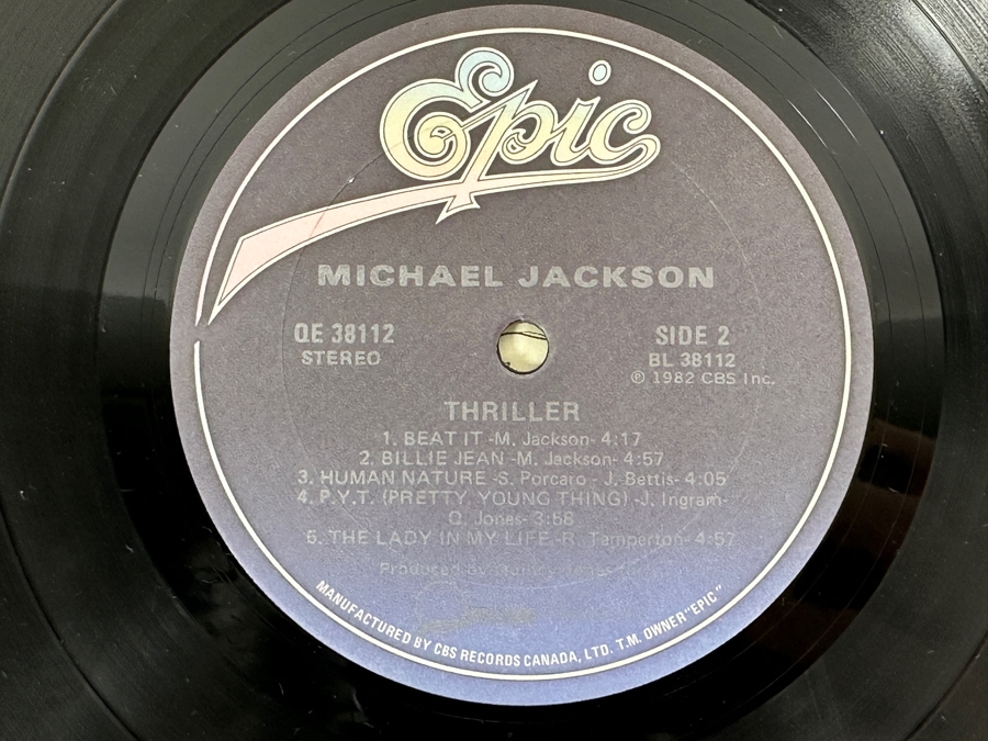 JUST ADDED - Michael Jackson Thriller Vinyl Record [Photo 10]