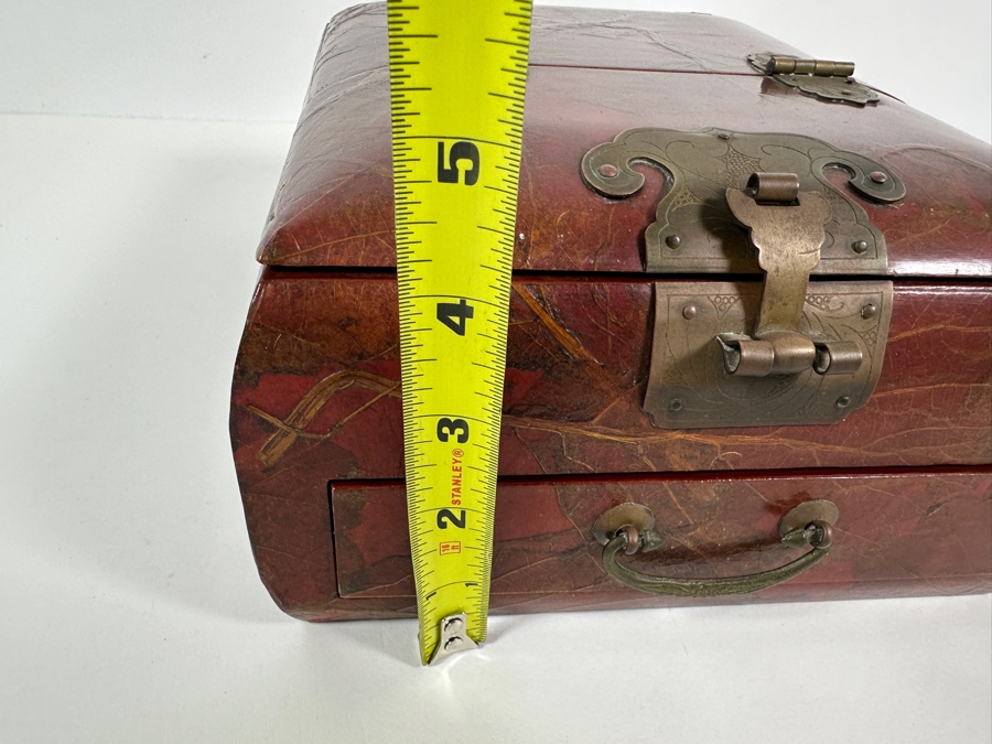 JUST ADDED - Vintage Chinese Lacquered Jewelry Box With Applied Dried Flowers 8.75W X 10D X 5H [Photo 17]