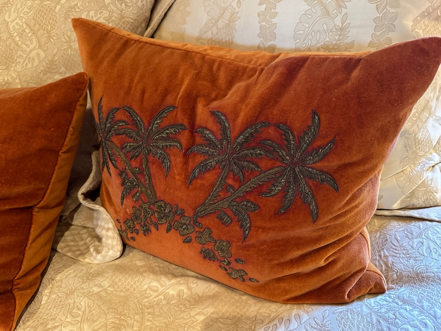 JUST ADDED - Tommy Bahama Siesta Sleigh Bed 78W X 99L With California King Limted Edition Aireloom Mattress And Boxspring With Tommy Bahama Bedding And Pillows From A Rancho Santa Fe Casita (Rarely If Ever Used) Retails $5,000+ [Photo 8]