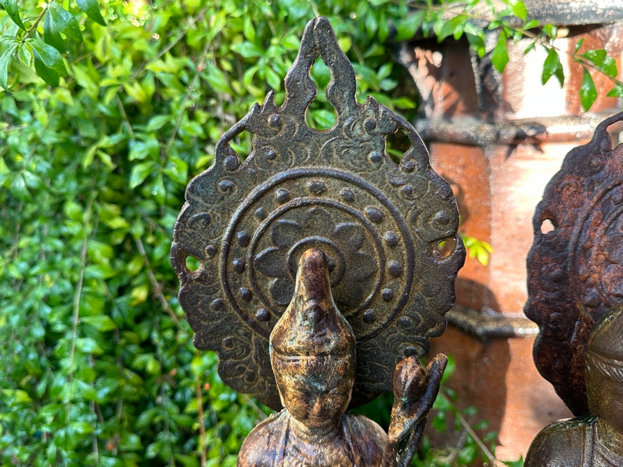 Pair Of Old Cast Iron Japanese Standing Buddha Guan Yin Kannon Statues 23.5H [Photo 4]