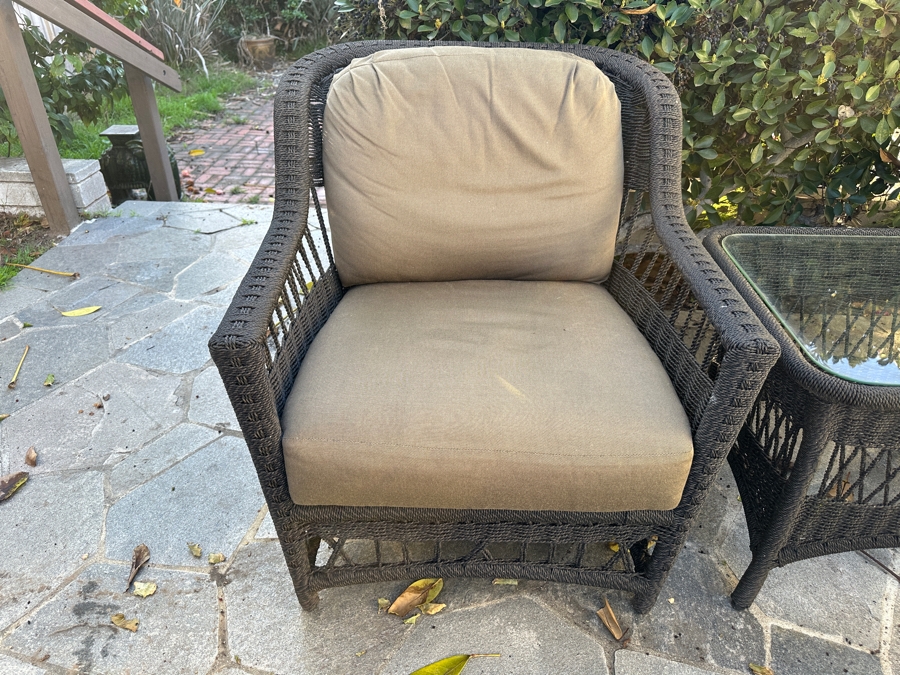 Outdoor Furniture Set With Pair Of Armchairs With Ottomans And Glass Top Side Table By Lane Venture [Photo 7]