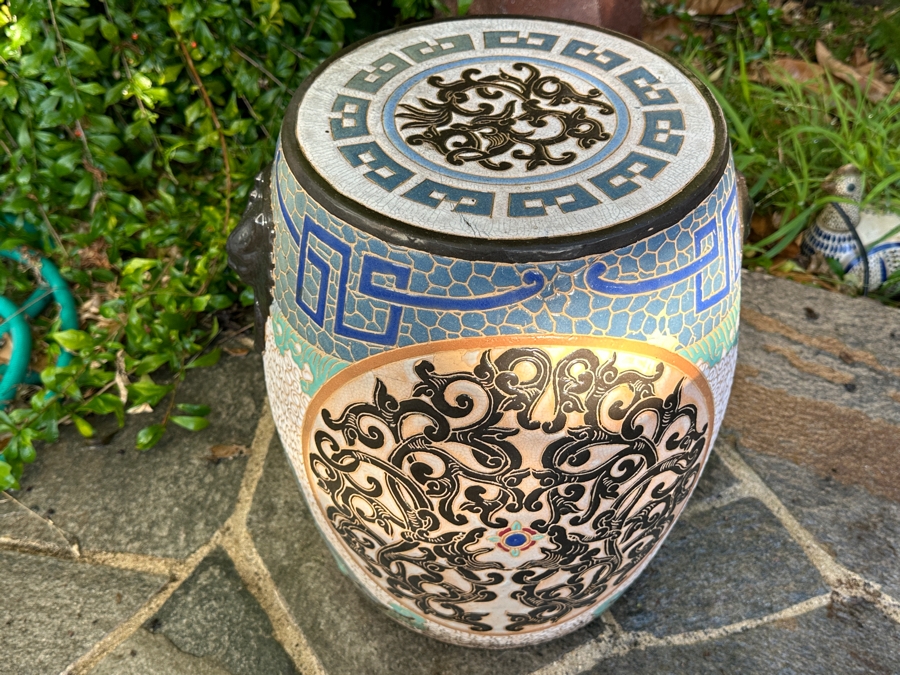 Vintage Asian Chinese Porcelain Garden Stool 17'H [Photo 2]