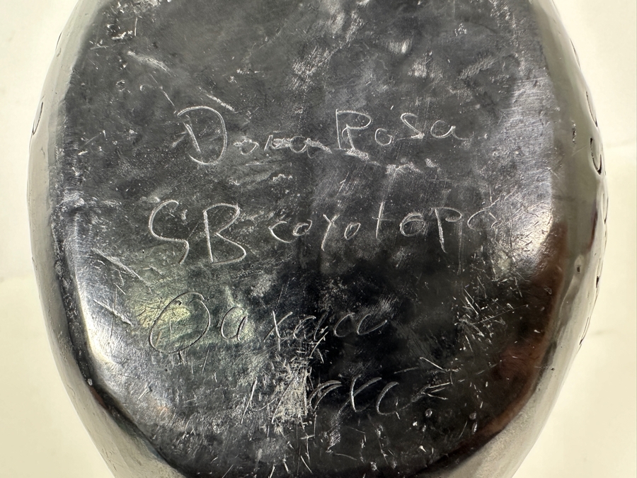 Barro Negro Pottery From Oaxaca Mexico Signed Dona Rosa 8.5W X 4H [Photo 6]