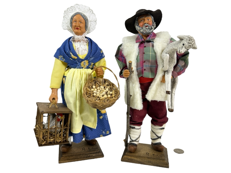 Pair Of Vintage Santon De Provence France Signed R. Gateay Hand Crafted Terra Cotta Clay Dolls 13H [Photo 1]